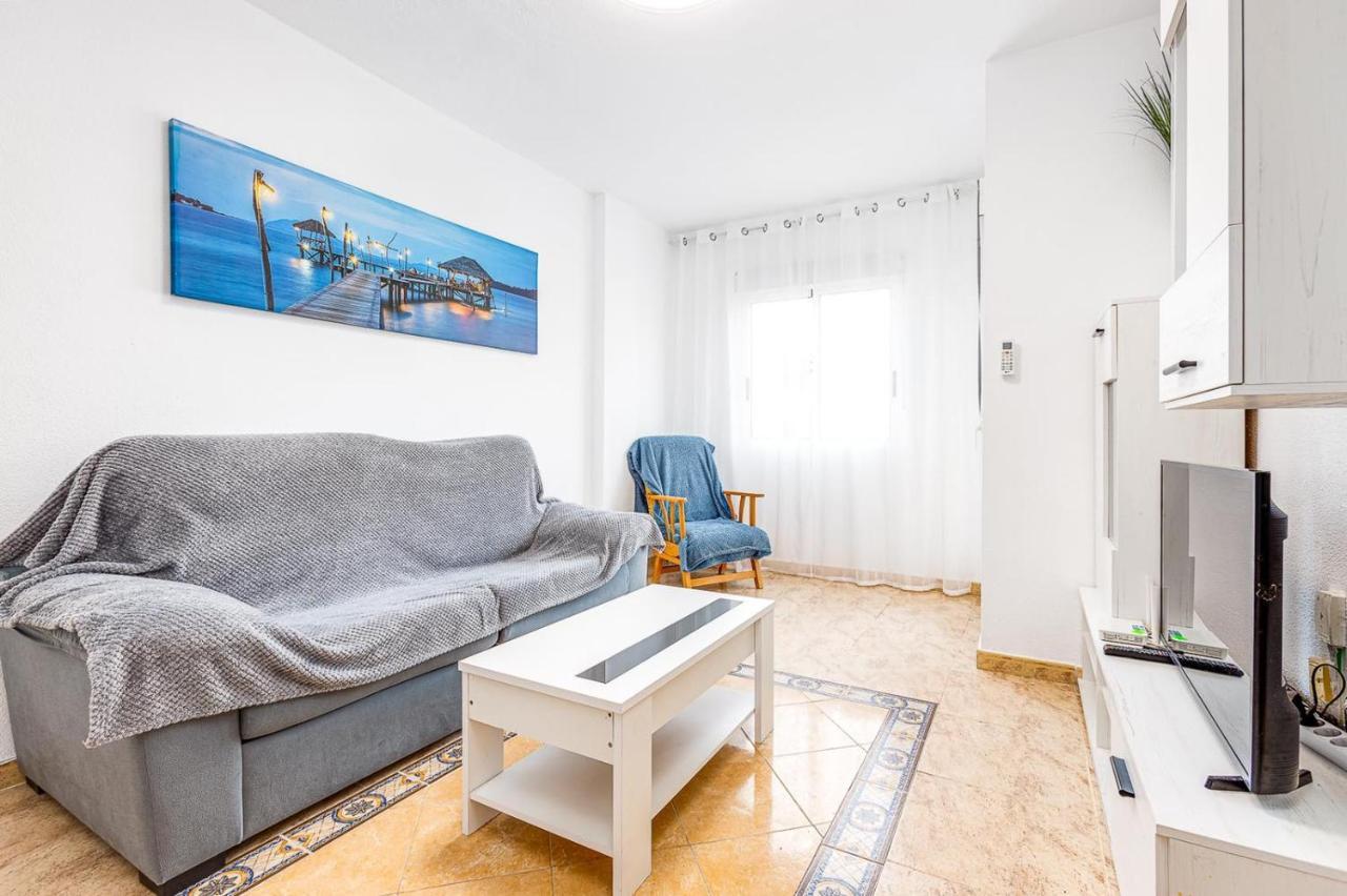 Сomfortable Apartament Caballero De Rodas Torrevieja Exterior foto